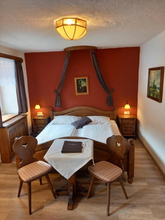 Und Stranachwirt Hotel